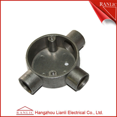 Cina Aluminium EMT / IMC Conduit Junction Box Three Way Pipe Fitting Disesuaikan, ISO9001 pemasok